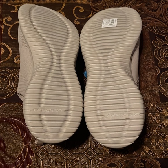 Skechers Air Cooled Memory Foam Slip On - Picture 6 of 7
